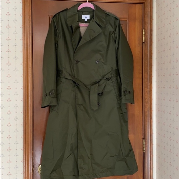 Uniqlo Jackets & Blazers - Never worn Uniqlo Trench